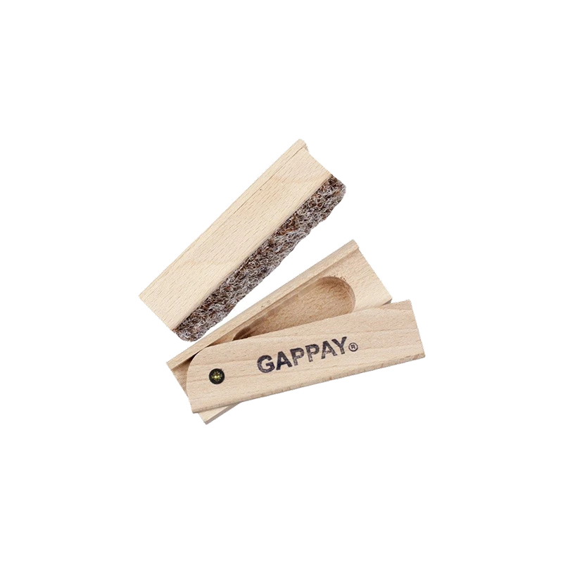 Tracking Article, Wood + Carpet